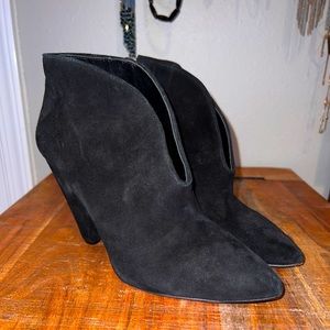 Vince Camuto Suede Heels